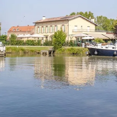 L'oustal Lägenhet